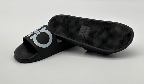 Authentic Salvatore Ferragamo Men's Black Groove Slide Slippers Sandals Shoes Size 8