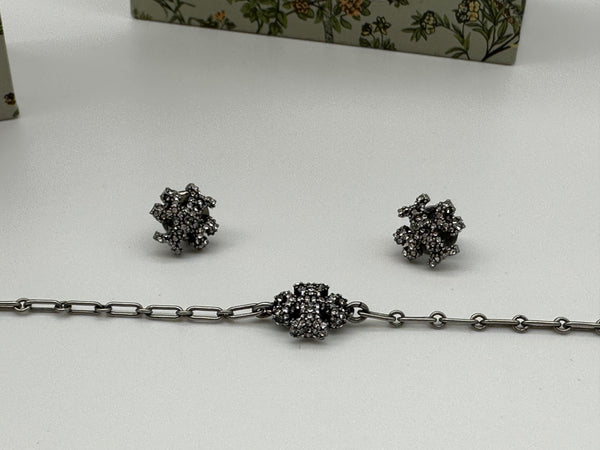 Authentic Tory Burch Roxanne Chain Bracelet And Stud Earring Set