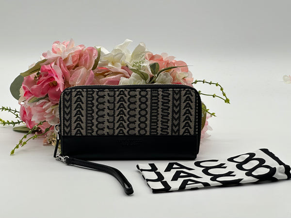 Authentic Marc Jacobs Monogram Jaquard Continental Wristlet Wallet