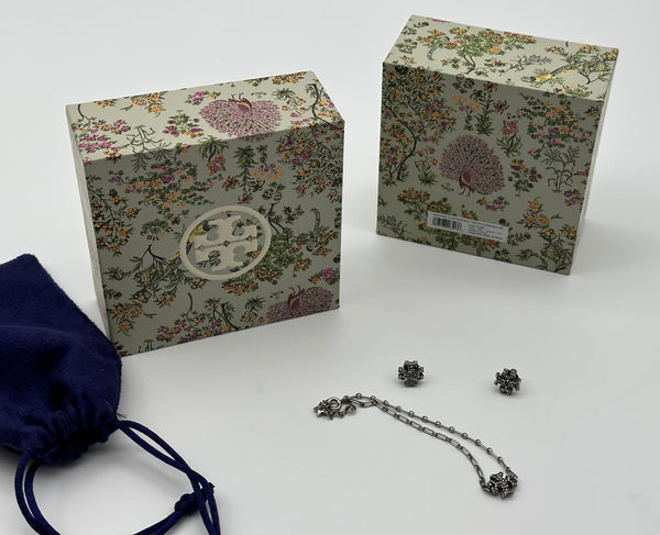 Authentic Tory Burch Roxanne Chain Bracelet And Stud Earring Set