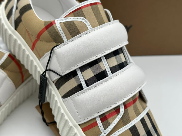 Authentic Burberry Kids Beige Mark Check Low Top Canvas Sneaker Shoes  Size US 3 EU 35