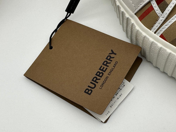 Authentic Burberry Kids Beige Mark Check Low Top Canvas Sneaker Shoes  Size US 3 EU 35