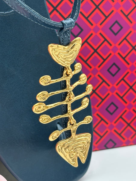 Authentic Tory Burch Vintage Navy Capri Fish Sandal Size 6.5