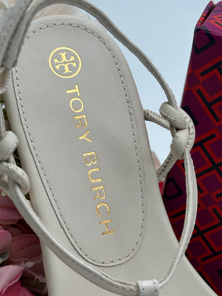 Authentic Tory Burch Ivory Capri Fish Sandal Size 6.5