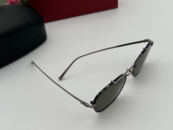 Authentic Salvatore Ferragamo Mens Silver Gray Sunglasses Frames Logo Aviator Glasses