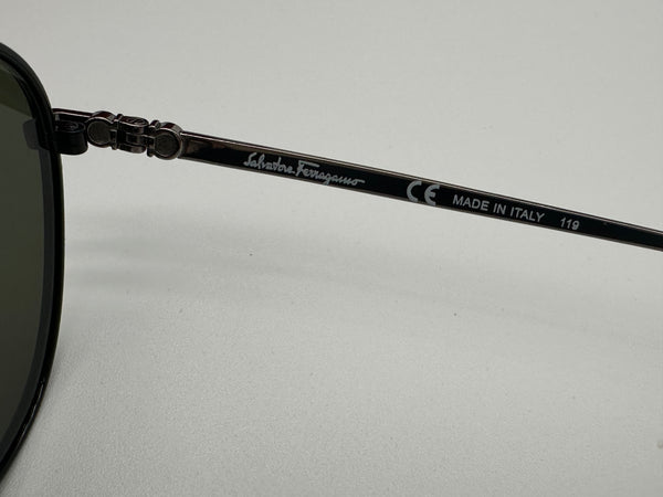 Authentic Salvatore Ferragamo Mens Silver Gray Sunglasses Frames Logo Aviator Glasses