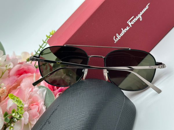 Authentic Salvatore Ferragamo Mens Silver Gray Sunglasses Frames Logo Aviator Glasses
