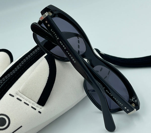 Authentic Kids Marc Jacobs Black Sunglasses Vintage Retro Square