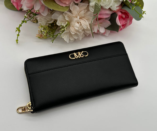 Michael Kors Women's Black Large Travel Pocket Continental Wallet