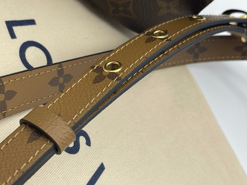 Authentic Brand New Louis Vuitton POCHETTE MÉTIS Monogram Reverse –  Ximena's Luxe Couture