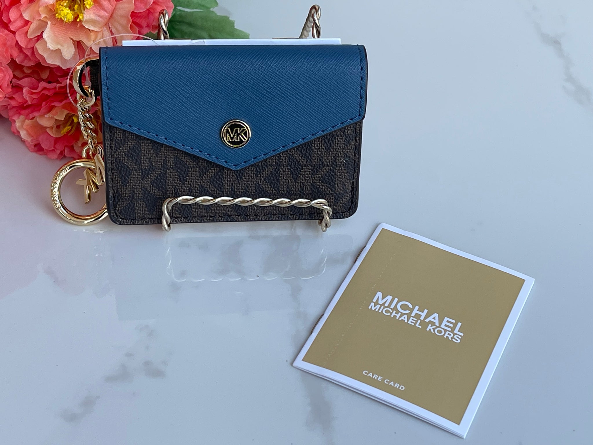 Michael Kors Jet Set Travel Small Top Zip Coin Pouch with ID Holder  Saffiano Leather (Luggage) 35F7GTVU1L-230 - Walmart.com